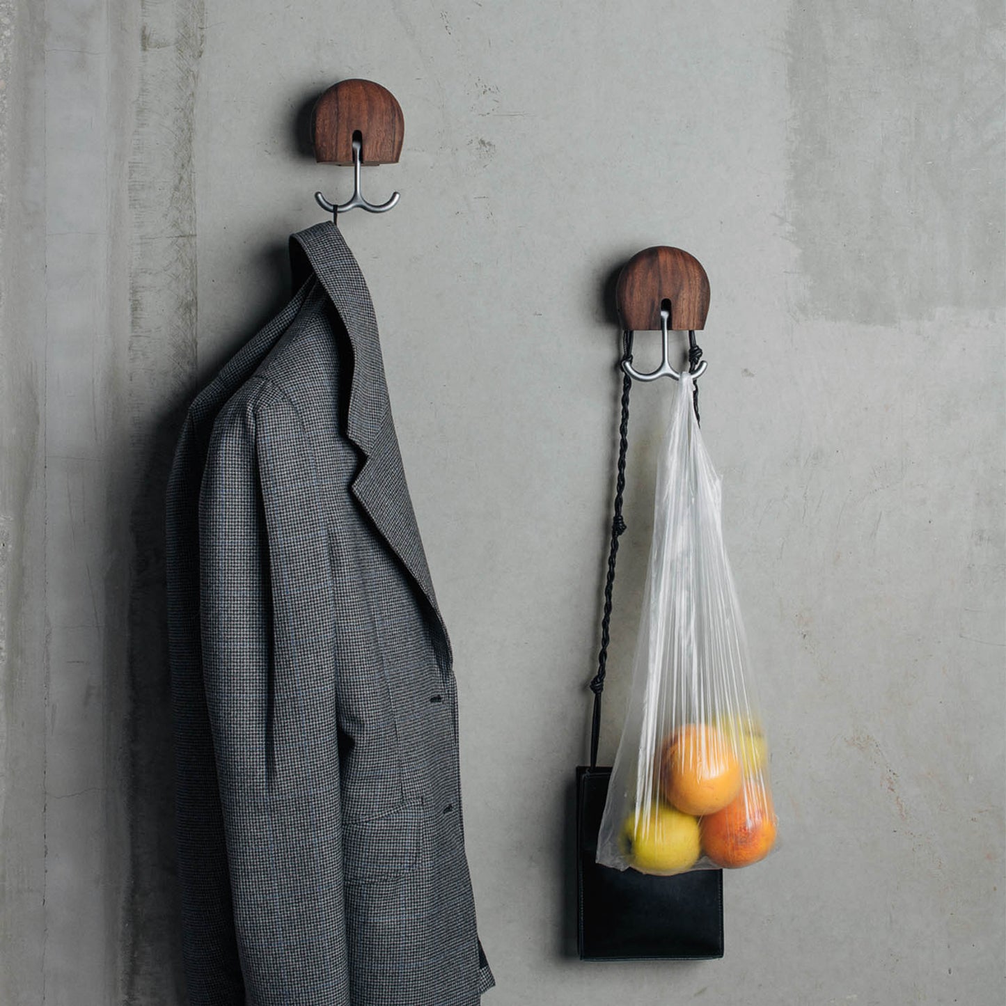 Massproductions Hercule, oljet valnøtt