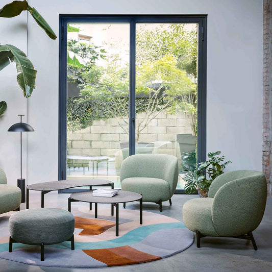 Kartell "Lunam" stol fra utstillingen vår. 10.000,- Må hentes / bringes i Trondheim.