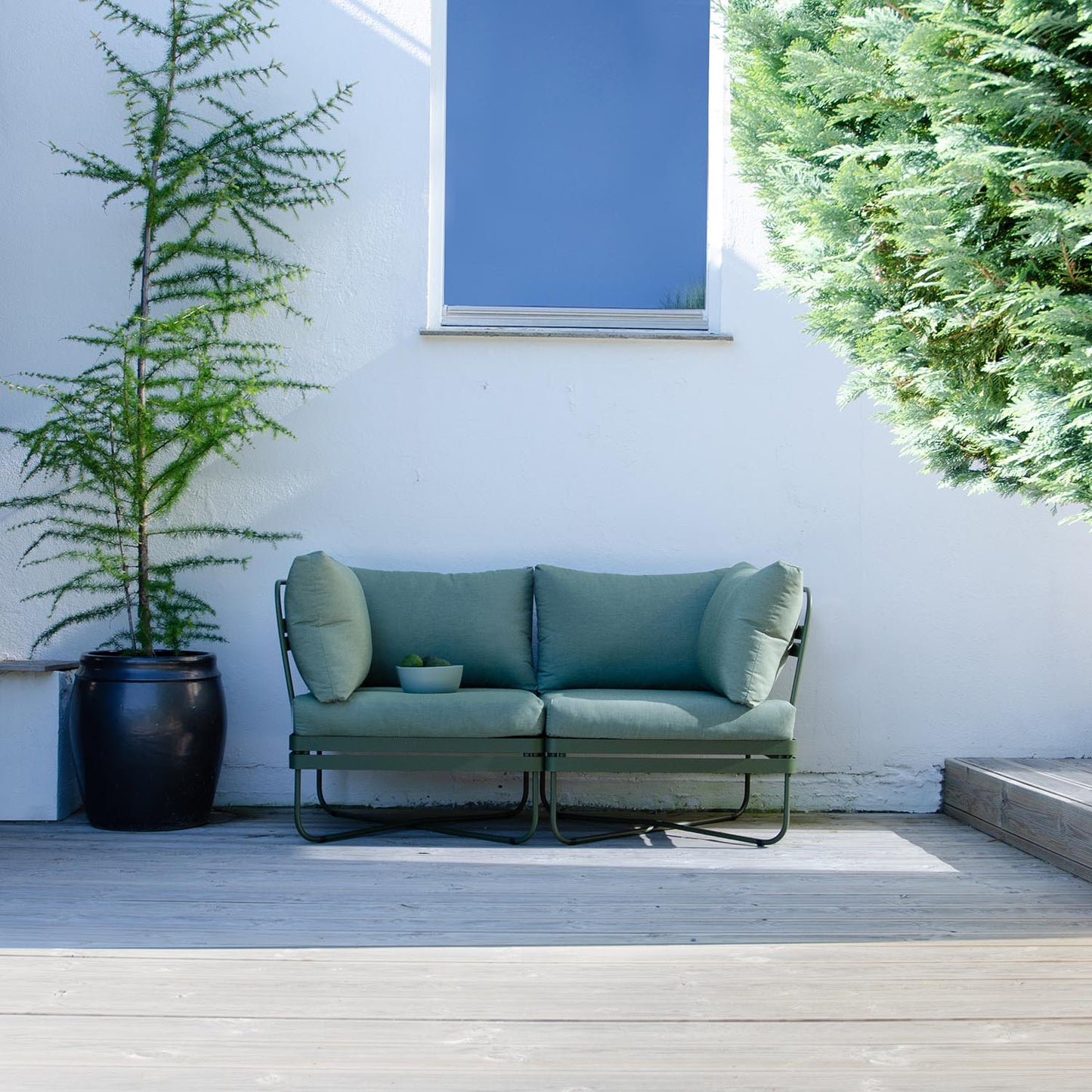 Bris utesofa fra Ygg&Lyng. 2- seter i flere farger.