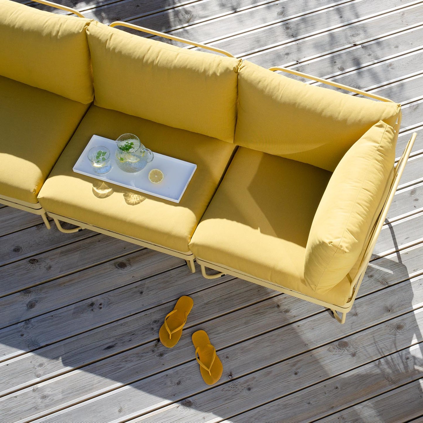 BRIS utesofa fra Ygg&Lyng. 3-seter i flere farger.