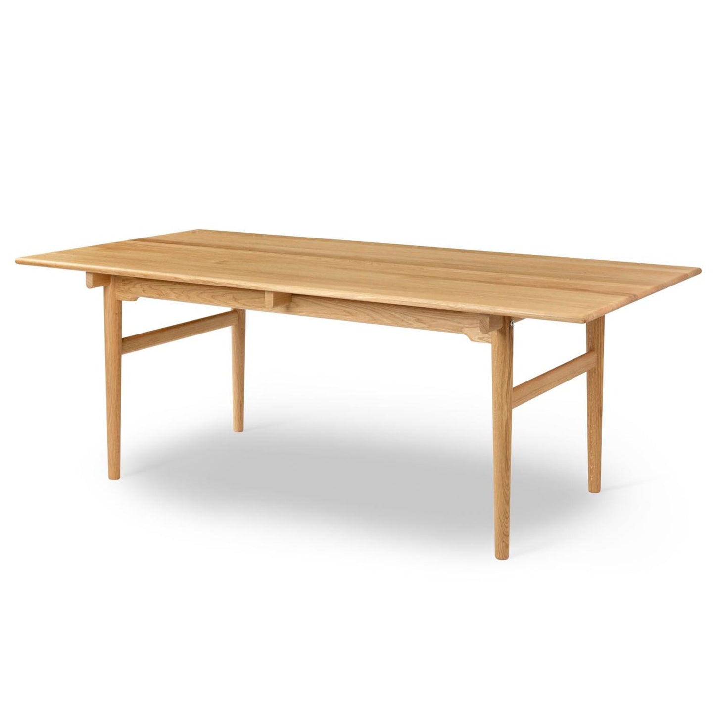 Carl Hansen CH327 spisebord. 190 x 95 cm. Oljet eik. Bestillingsvare.
