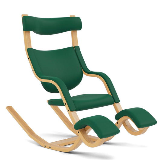 Varier Gravity stol i Tonal i grønn og lys brun ask. Bestillingsvare.