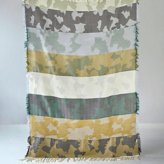 Plesner Patterns "Heritage" pledd i grønt. Bestillingsvare.