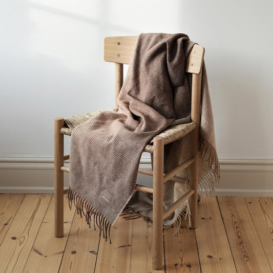 Horizon ullpledd fra Elvang.