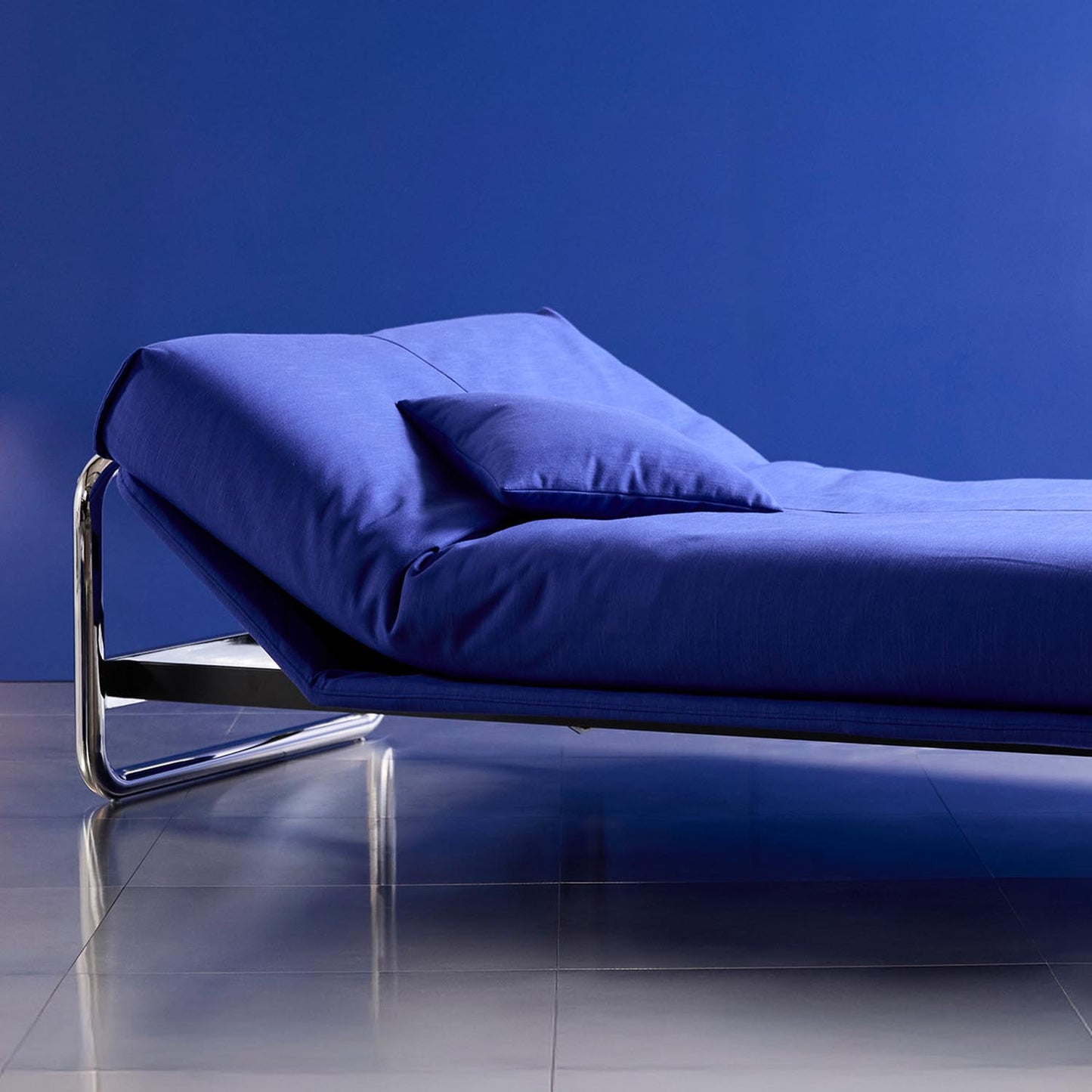 Innovation Living NYHET "Lomira" sovesofa 140x200 cm. Flere fargevalg. Bestillingsvare.