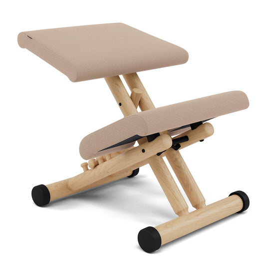 Varier Multi knestol i Tonal beige og natur bøk. Bestillingsvare.