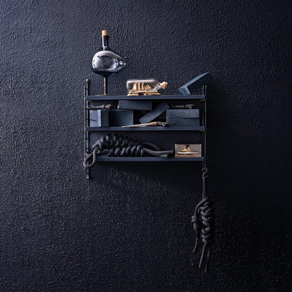 String pocket hylle i nybroblå. Bestillingsvare.