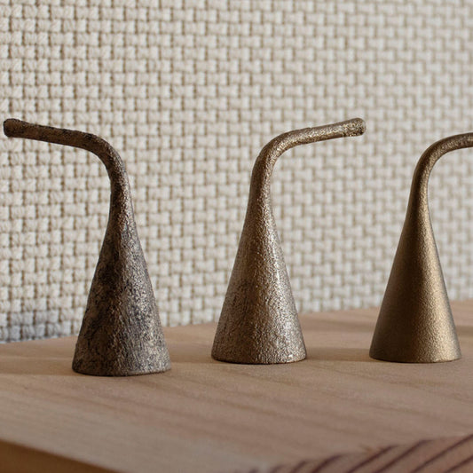 Nedre Foss Sammu, stearinlysslukker