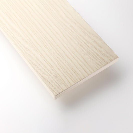 String hyllepakke. 3.pk hyller 78 x 20 cm, i ask. Bestillingsvare.