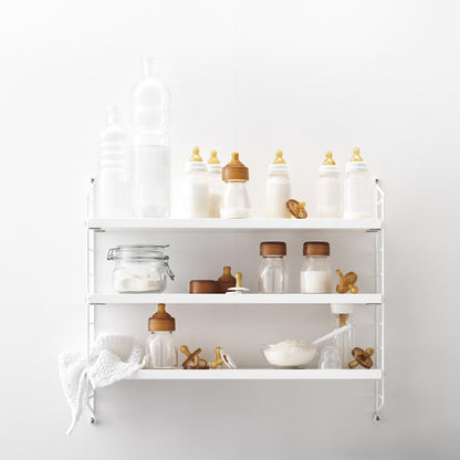 String pocket metall i hvit.