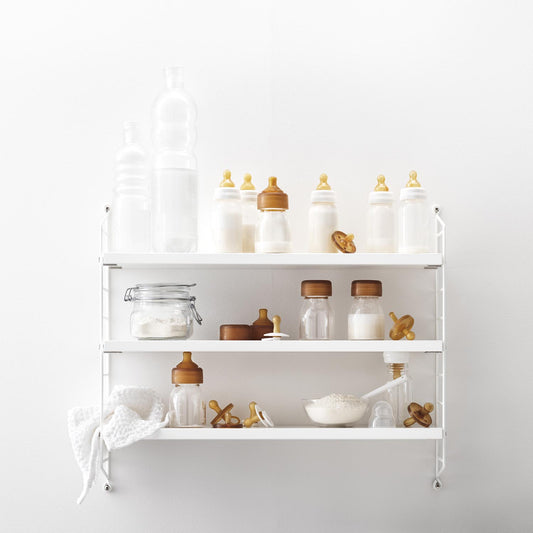 String pocket metall i hvit.