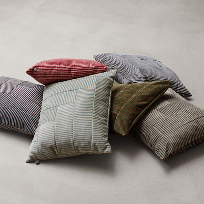 Eilersen Pysjamas pute Zephyr 50 x 60 cm. Mørk brun/lyseblå.