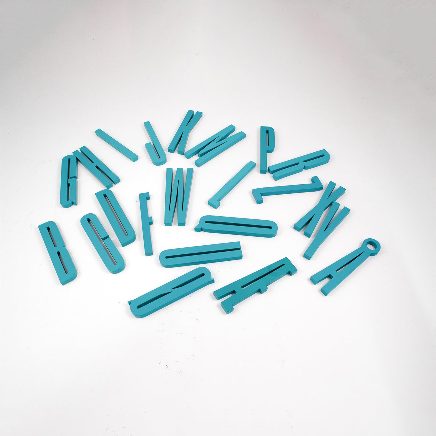 Design Letters Bokstaver i Tre, A-Z - Lyseblå