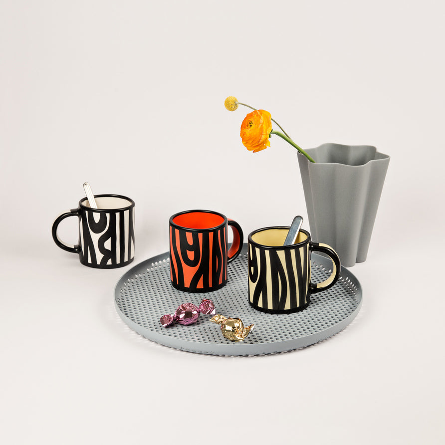 HAY IRIS Vase, Large, Off-White